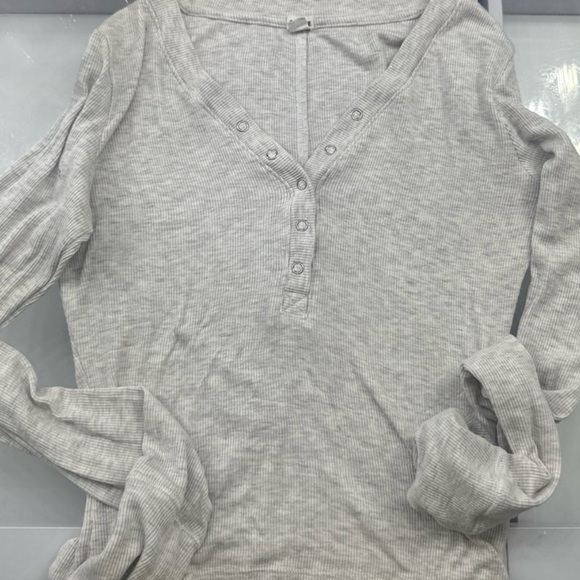 Garage - Picture 6 of 8